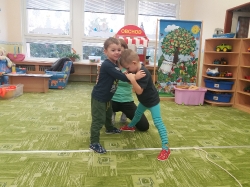 Sluníčka a Stavitel mostů