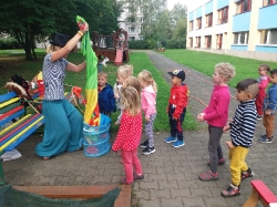 Sluníčka cvičí s Cepíkem