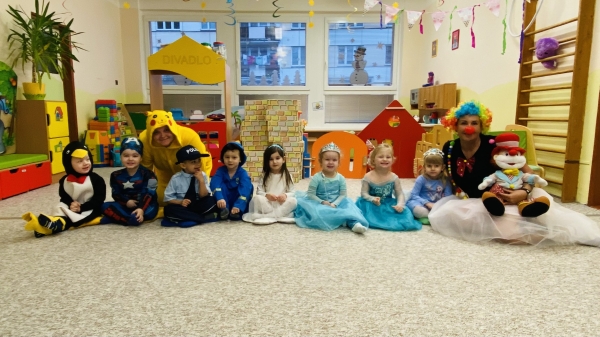 KARNEVAL V KOŤÁTKÁCH