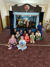 Sv&aacute;ťovo divadlo v M&Scaron;