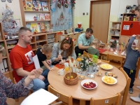 V&aacute;nočn&iacute; setk&aacute;n&iacute; u Koť&aacute;tek