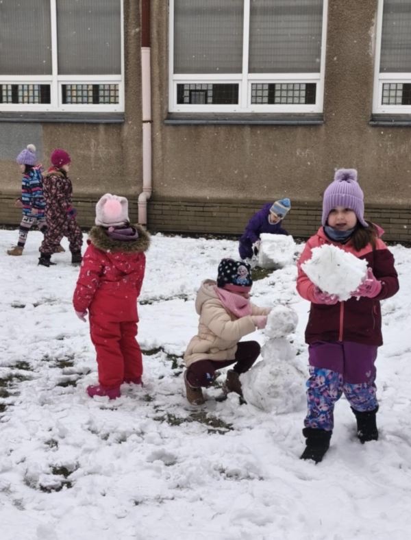 Zimn&iacute; radov&aacute;nky u SO