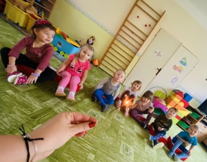 Koťátka se těší na Ježíška